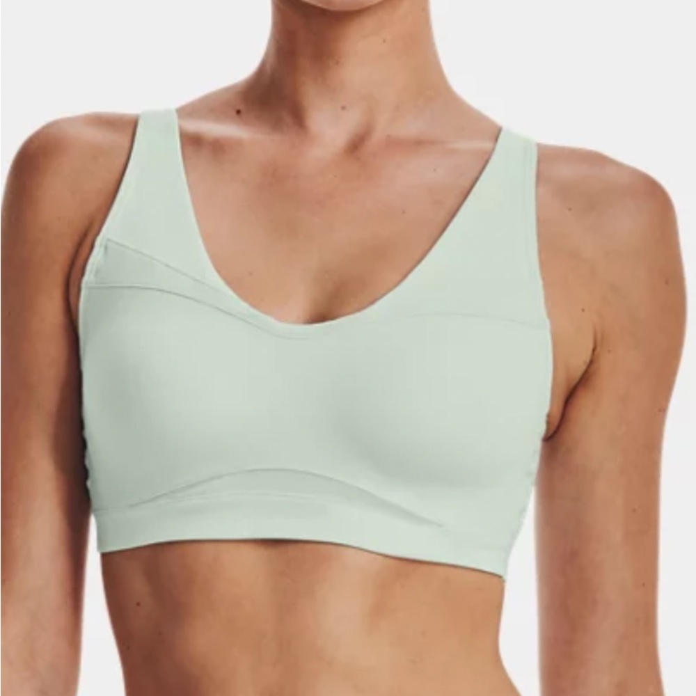 NEW Under Armour Sports Bra Versatility&Mobility UA SmartFoam Evolution Mid